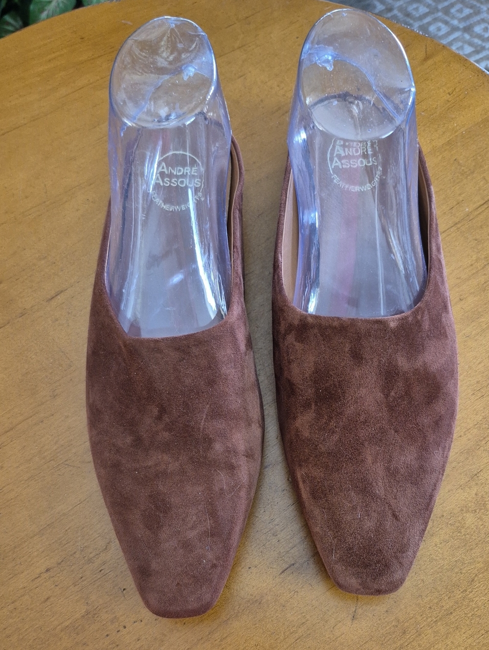 Andrè Assous Square Toe Norma Chestnut Suede Slip-On Flats. Size 9